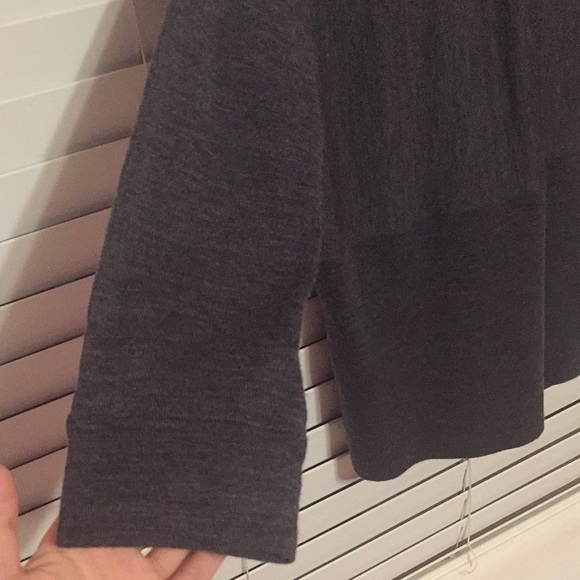 Talbots gray wool v-neck sweater - Picture 5 of 6